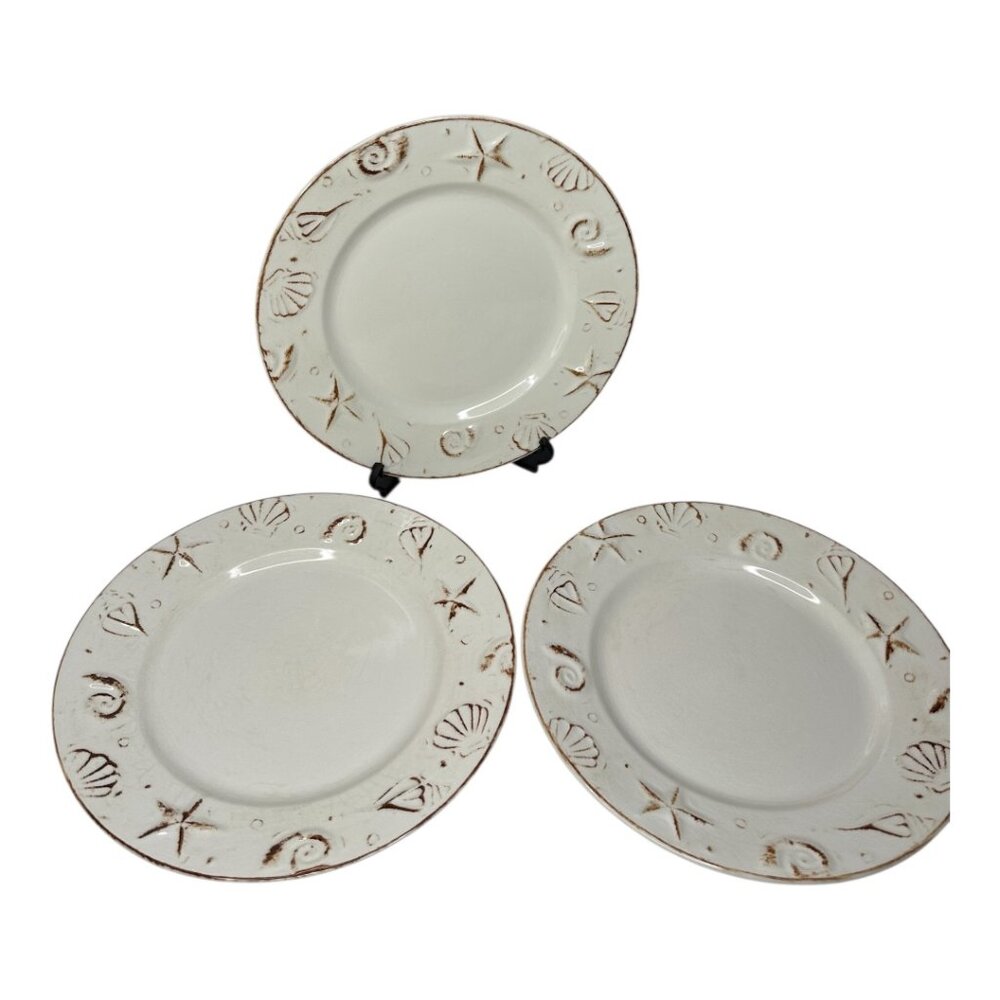 Thompson Pottery Cape Cod Dinner Plate Beige